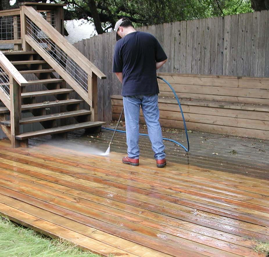 Driveway after professional power washing in Sioux Falls